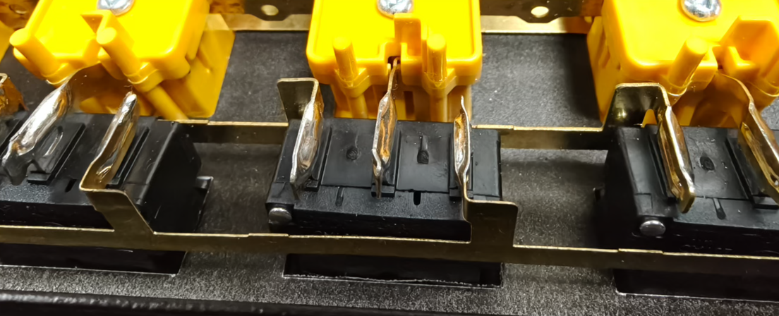 One-piece copper bar with full solder joints